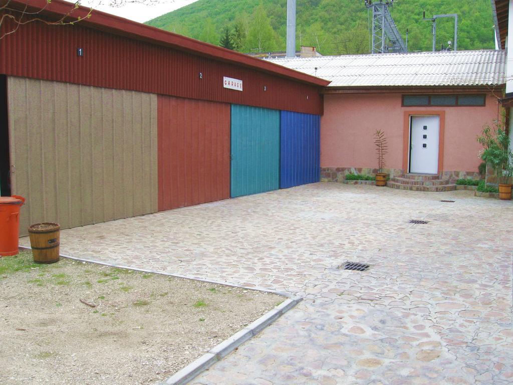 Amfora Rooms Caribrod Dimitrovgrad Luaran gambar